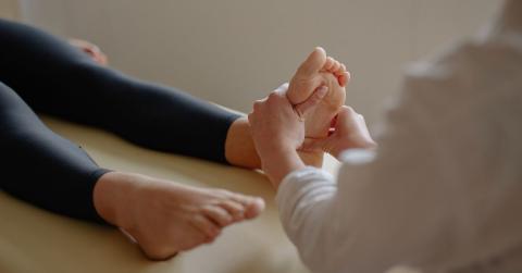 Corso Pratico di Riflessologia Plantare